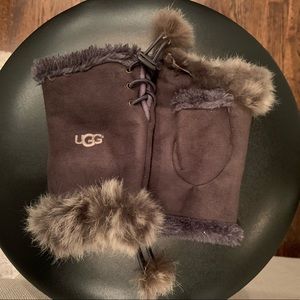 UGG Fingerless Gloves